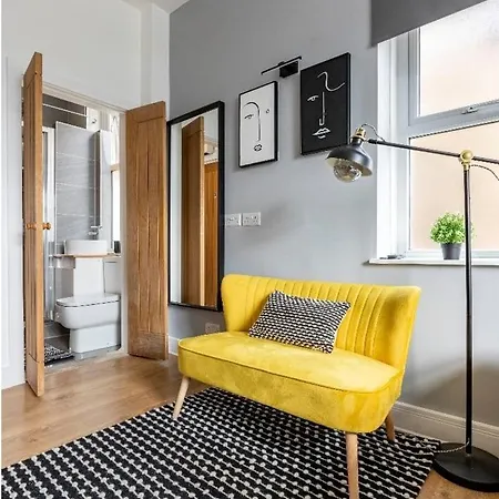 Apartment Stunning Studio Flats In Penge