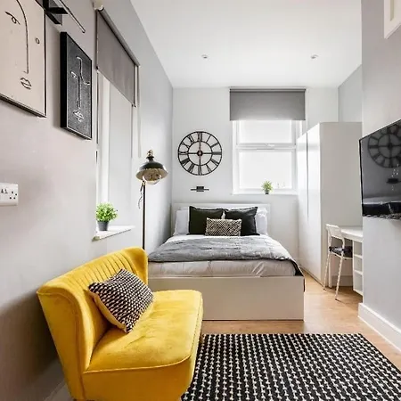 Stunning Studio Flats In Penge Apartment
