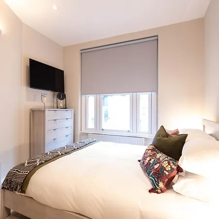 Apartment Explore Granary Square Two Bedroom By Belvilla