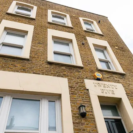 Explore Granary Square Two Bedroom By Belvilla