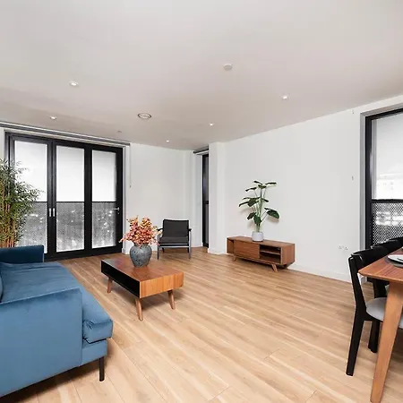 Apartment Magnificent At Ten Degrees In