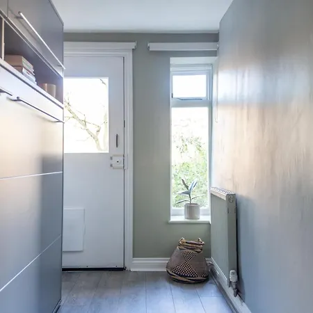 Arte - 2 Bed Luxurious Flat, Garden, 5min Dalston St., Parking Available, Serviced - Up To 5 Ppl London