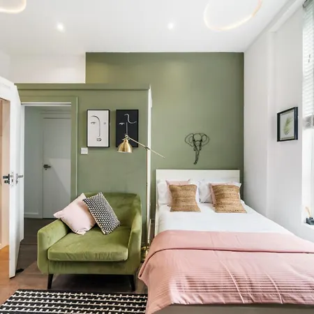 Apartment Stunning Studio Flats In Penge *