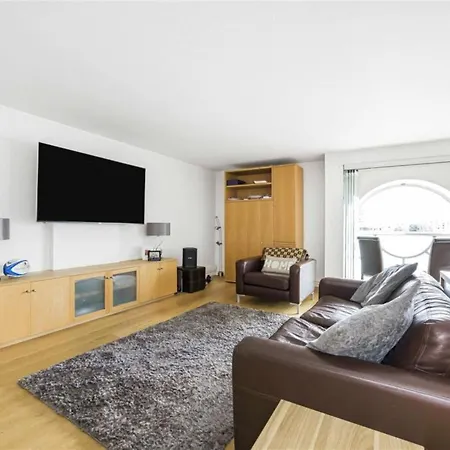 Subpenthouse Sleeps 6, Stunning Views Of Tower Bridge!