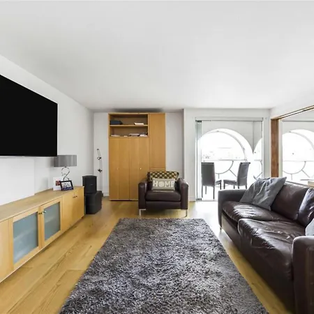 Subpenthouse Sleeps 6, Stunning Views Of Tower Bridge! Apartment London