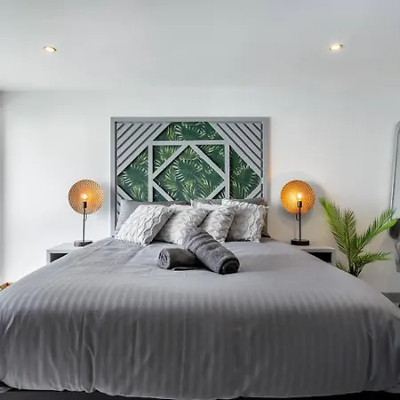 5wjb - Spacious 1 Bed Flat In *