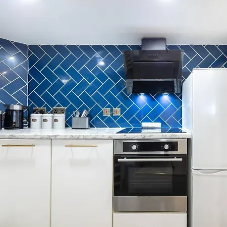 5wjb - Spacious 1 Bed Flat In London