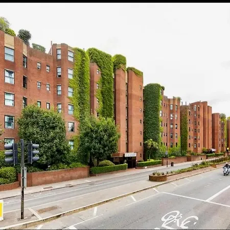 Us Embassy Spacious Nine Elms Apartment London