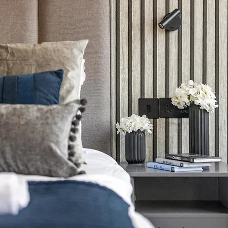 Apartment Tranquility Touchdown: Your Sanctuary London