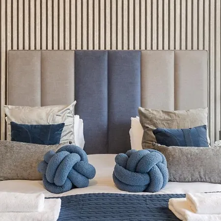 Apartment Tranquility Touchdown: Your Sanctuary *