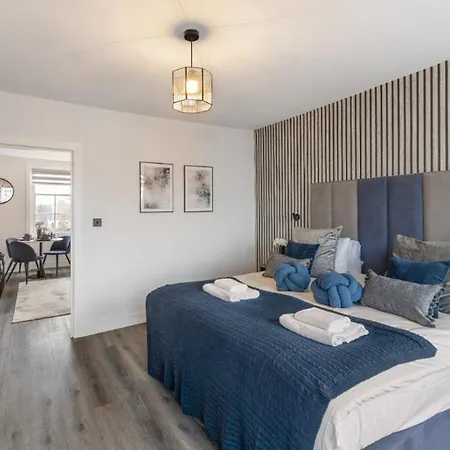 Tranquility Touchdown: Your Sanctuary Apartment London