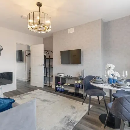 Apartment Tranquility Touchdown: Your Sanctuary *