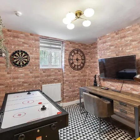 Apartment Serenity In The City: 5br In Whitechapel