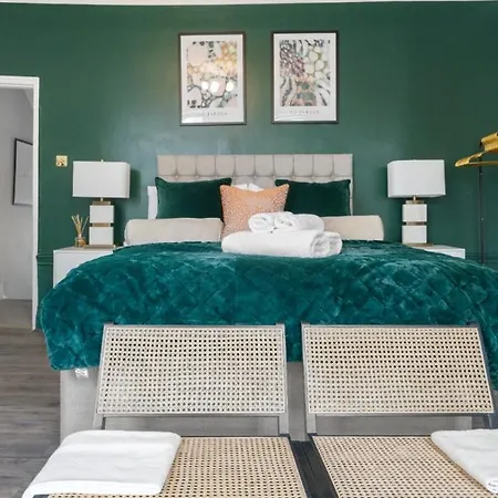 Serenity In The City: 5br In Whitechapel