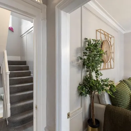 Serenity In The City: 5br In Whitechapel