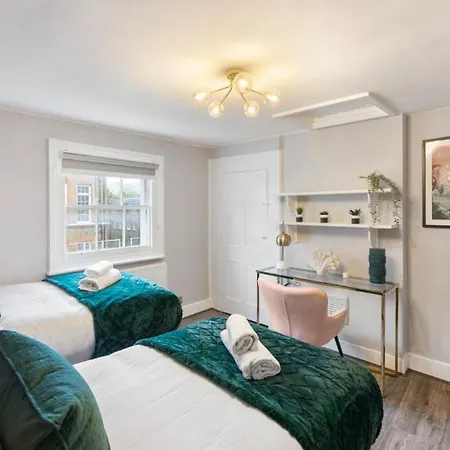 Apartment Serenity In The City: 5br In Whitechapel