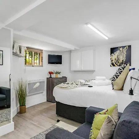 Cosy Little Flat - Perfect Base For Explorers London