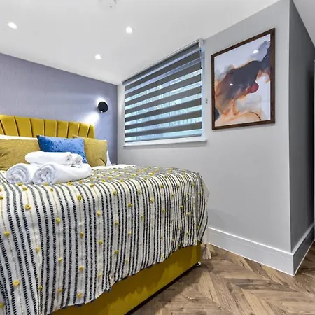 Newly Renovated 1bd Flat Perfect For Travellers Apartment Romford