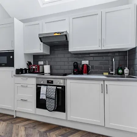 Apartment Newly Renovated 1bd Flat Perfect For Travellers Romford