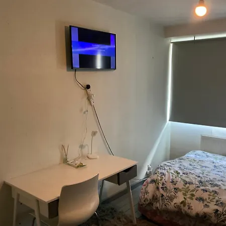 Habitación en casa particular Road To Londres