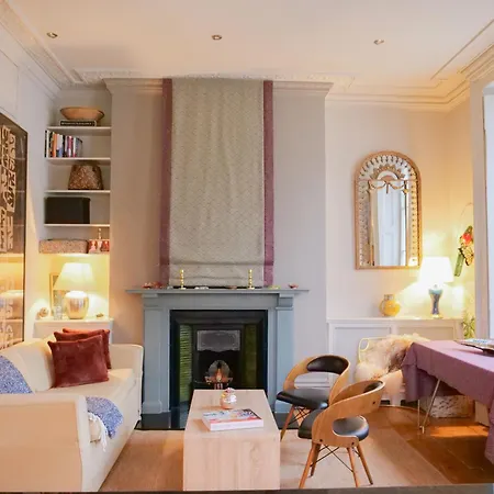 Urban Oasis Hideaway Apartment
