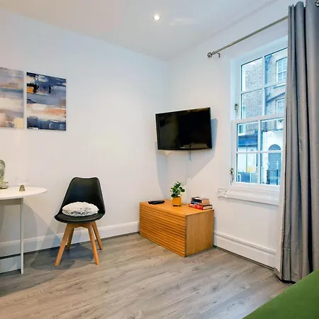 Marylebone 2 Bed Near Harley St & Regents Park * London