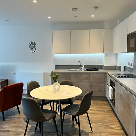 One Bedroom Apartment