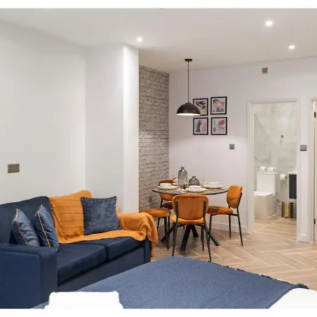 Comfortable Flat In The Heart Of * Londres