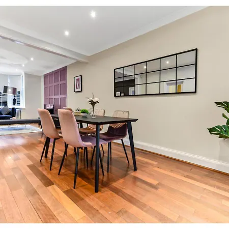 Homey And Pleasant 3bd London