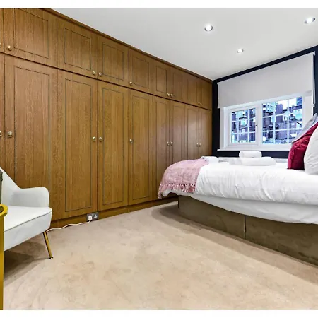 Homey And Pleasant 3bd *