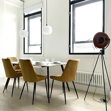 Appartamento & Stylish 2 Bedroom