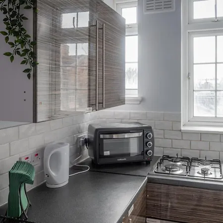 Bright And Comfortable 1 Bedroom Near Marble Arch