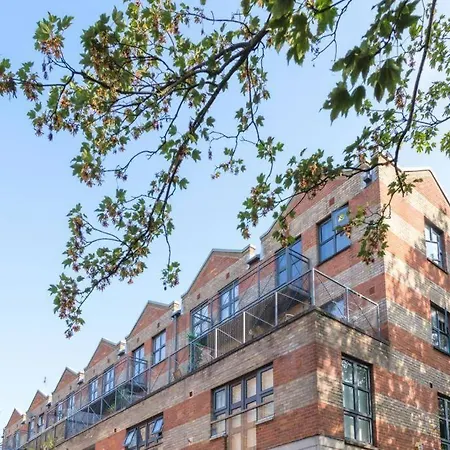 Modern Flat In Camden Town Apartment London