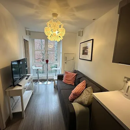 Apartment Modern Flat In Camden Town London