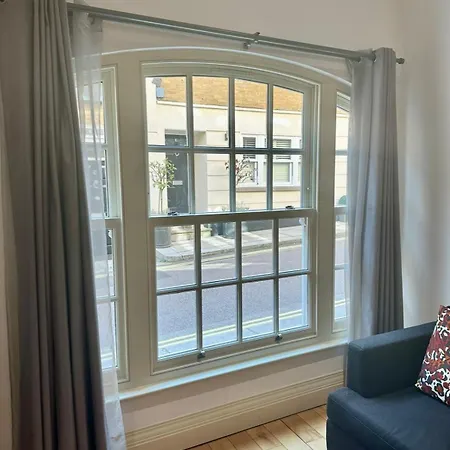 Luxury 2 Bedroom House Near Mayfair - Entire London
