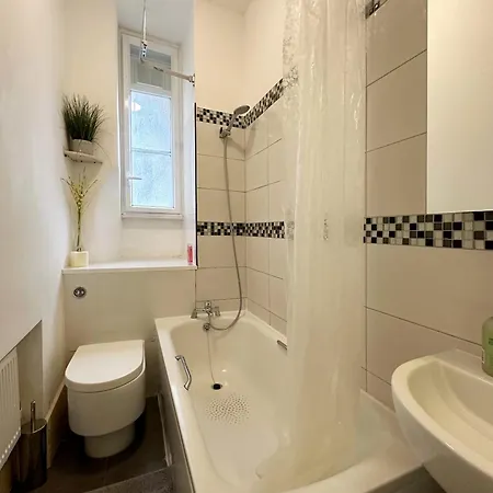 Oliver Place In Holborn - 2 Double Beds, 1 Sofa Bed, Great Location