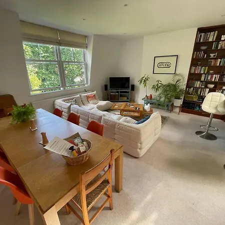 Apartment Beautiful 3 Bed In Leafy Hampstead London
