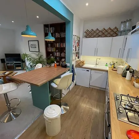 Beautiful 3 Bed In Leafy Hampstead * London