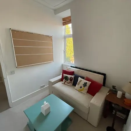 Apartment Beautiful 3 Bed In Leafy Hampstead *