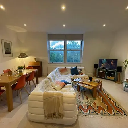 Apartment Beautiful 3 Bed In Leafy Hampstead London