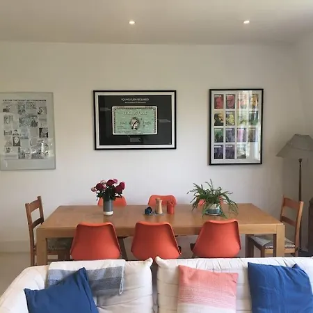 Apartment Beautiful 3 Bed In Leafy Hampstead