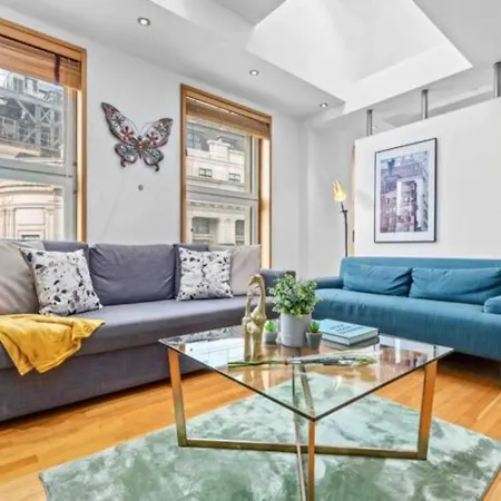 Apartment Sleep 4 In St Piccadilly Hy10 *