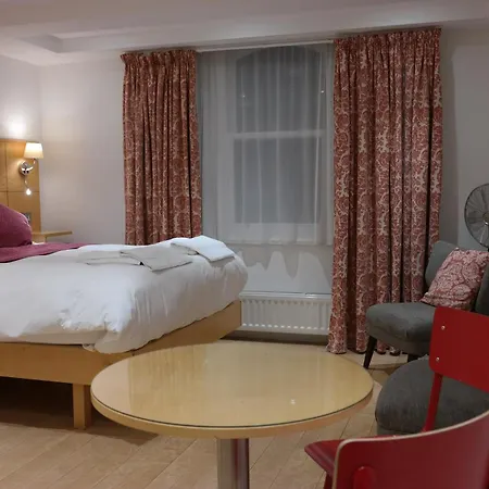 The Alma Apartment