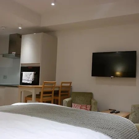 The Alma Apartment London