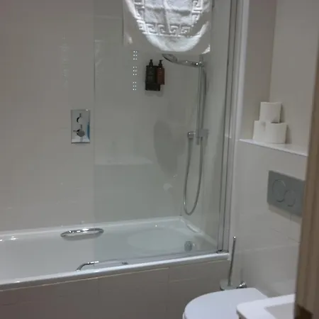 Apartment The Alma London