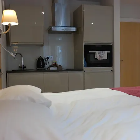 The Alma Apartment London