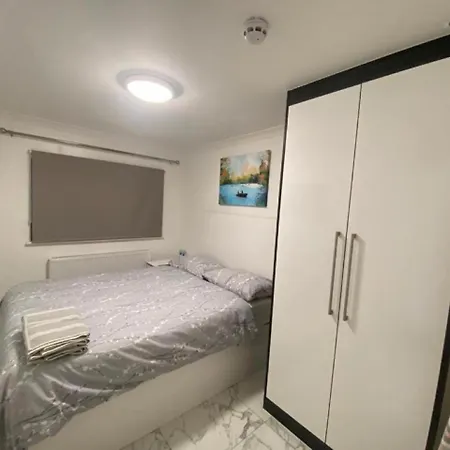 The Royal Boutique Piccadilly By London Sleep 6 Apartment Hayes (Greater London)