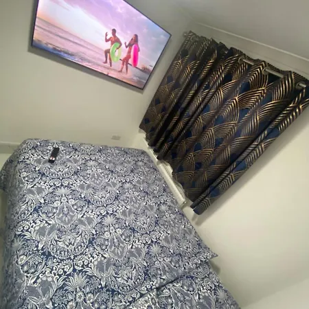 The Royal Boutique Oxford By London Sleep 6 Hayes (Greater London)