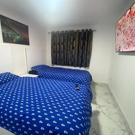 Apartment The Royal Boutique Oxford By London Sleep 6 Hayes (Greater London)