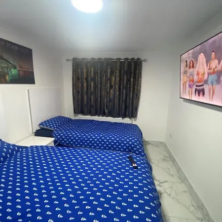 Apartment The Royal Boutique Oxford By London Sleep 6 Hayes (Greater London)